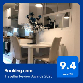 Modern 1 bed Blackheath Apartment